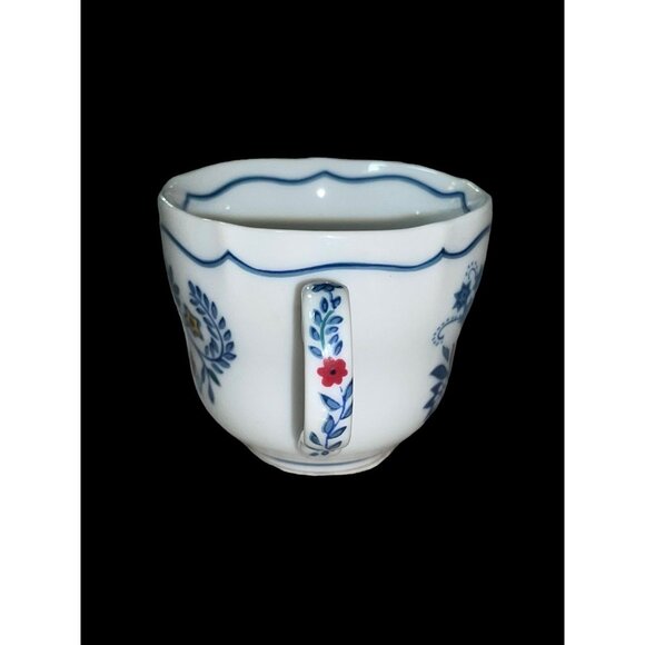 1984 Avon Tradition Cup and Saucer Collection The Netherlands Circa 1650 - Picture 10 of 12